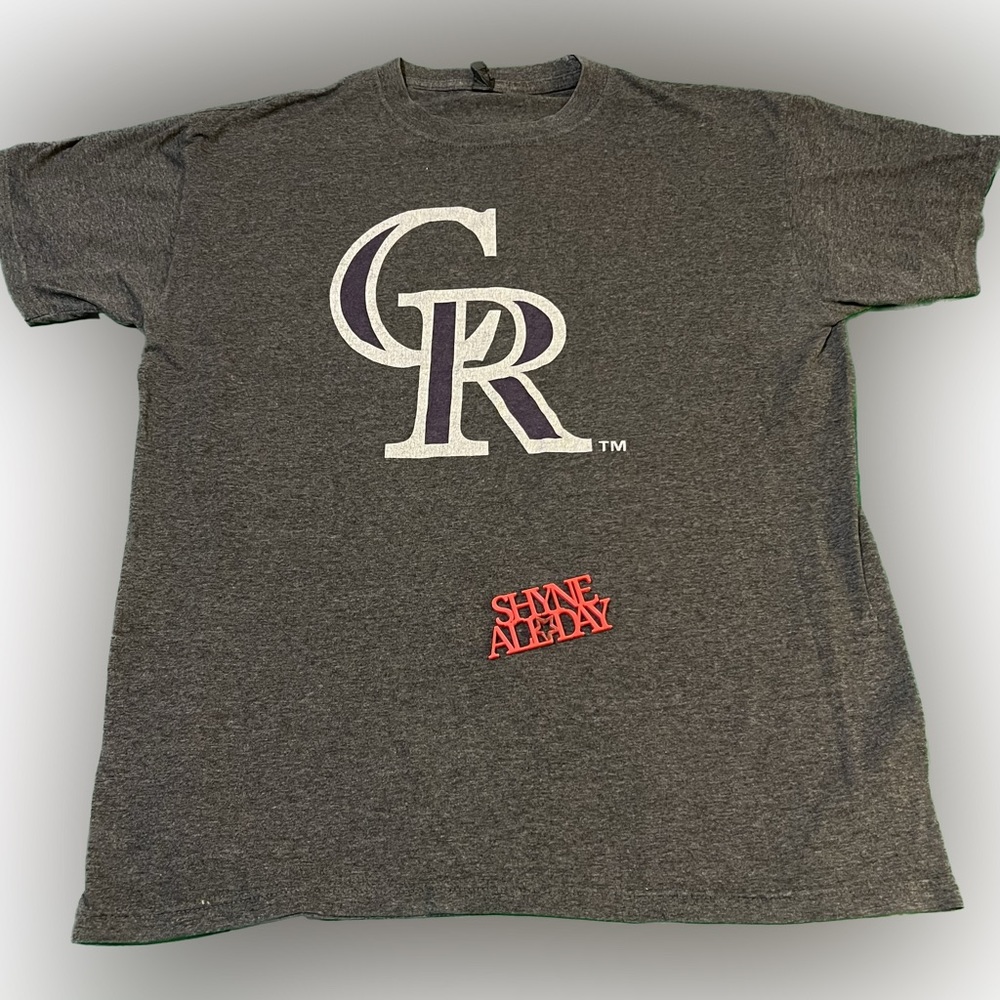 -  Colorado Rockies T Shirt -